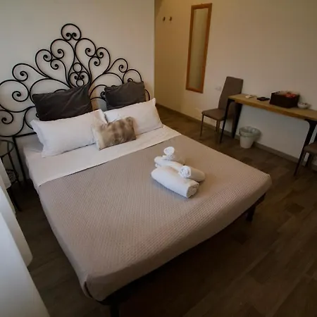 Enjoy Vatican 4* ローマ